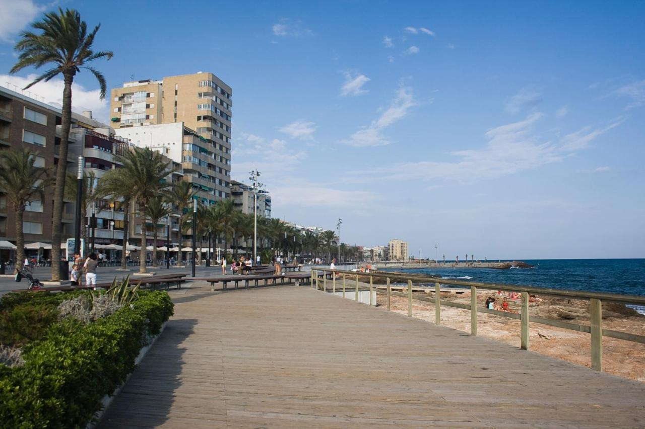 Homely Apartments Playa Del Cura Torrevieja Luaran gambar