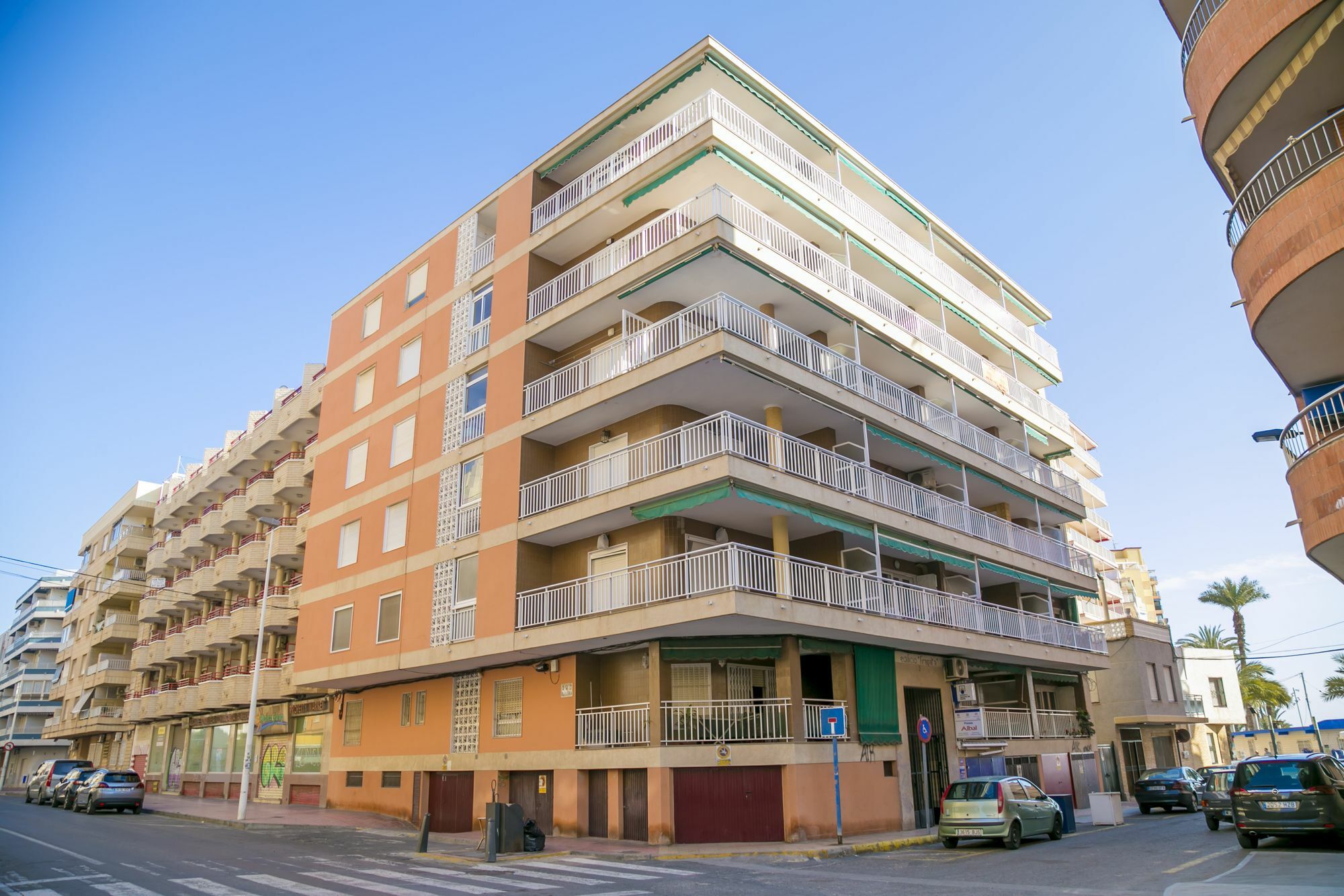 Homely Apartments Playa Del Cura Torrevieja Luaran gambar